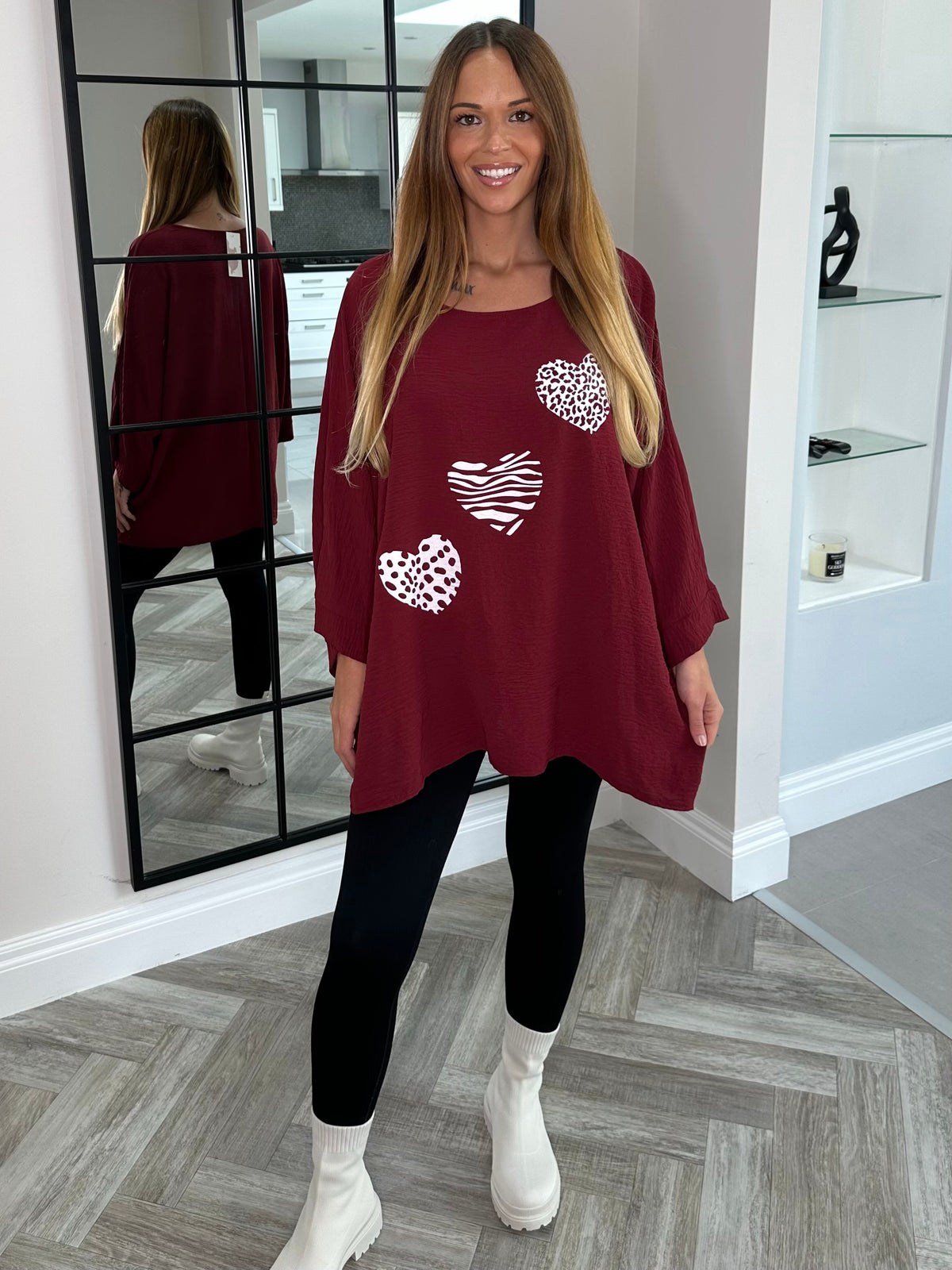 SaseSONIA three heart ladies loose fitting top size 8-18